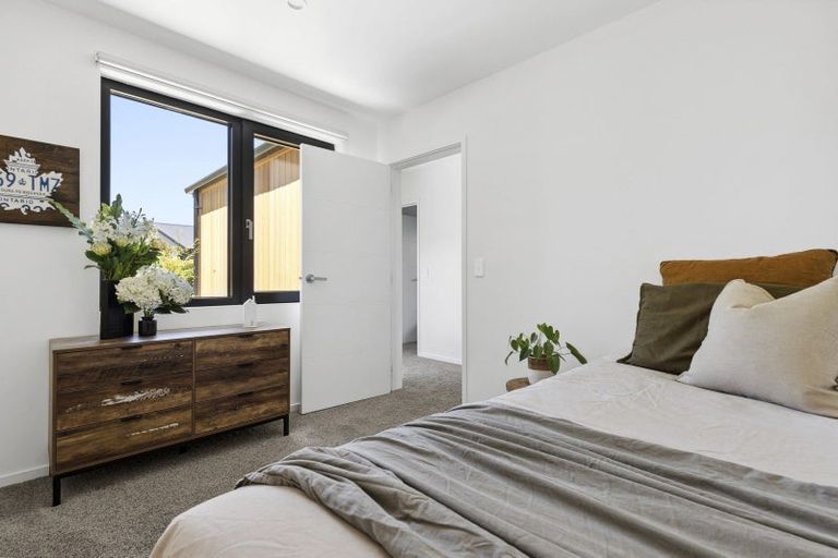 Photo of property in 7 Sapphire Spring Rise, Wanaka, 9305