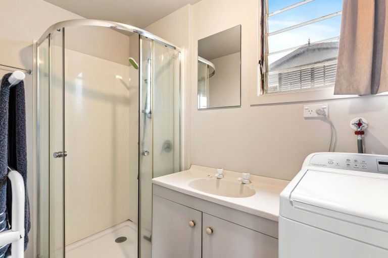 Photo of property in 105 Mckellar Place, Whangamata, 3620