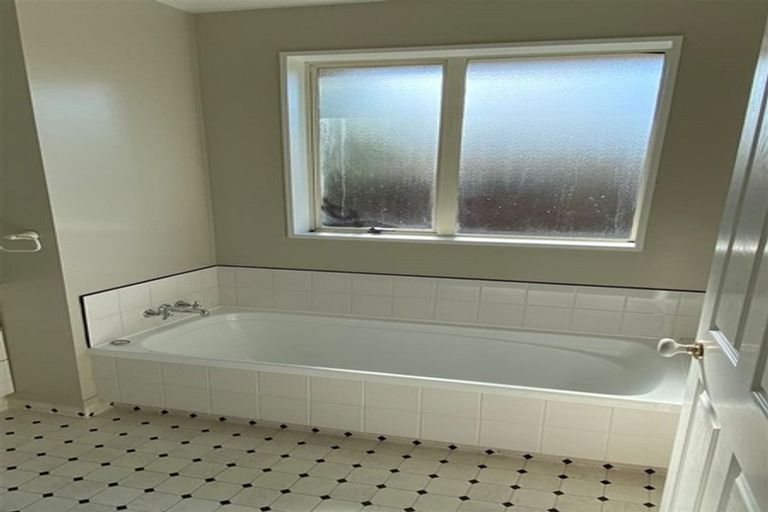 Photo of property in 50 South Belt, Lincoln, 7608