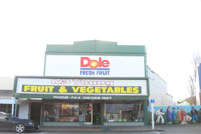 Photo of property in High Street, Bulls, 4818