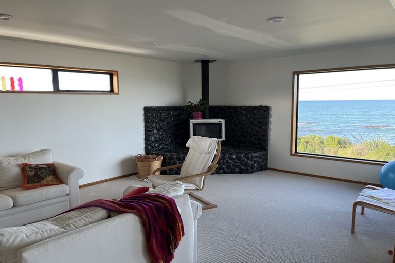 Photo of property in 35 Harbour Terrace, Kakanui, Oamaru, 9495