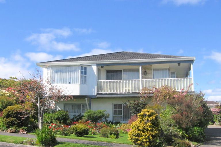 Photo of property in 6 Golders Place, Richmond Heights, Taupo, 3330