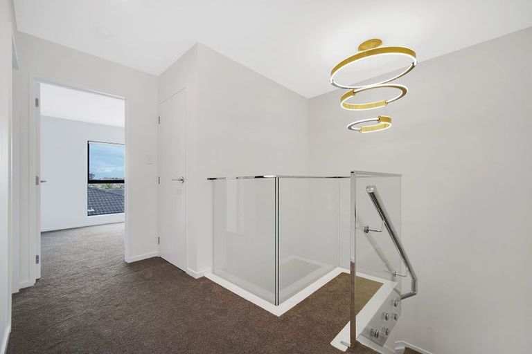 Photo of property in 32 Alton Avenue, Hillcrest, Auckland, 0627