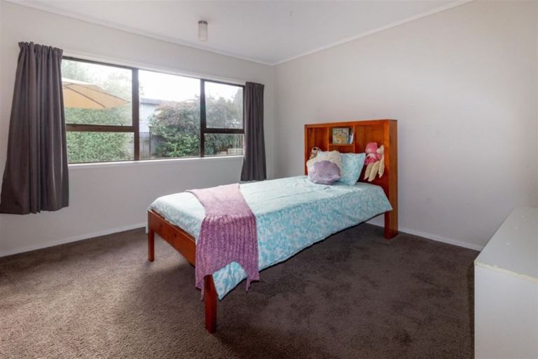 Photo of property in 2 Kemp Road, Kerikeri, 0230