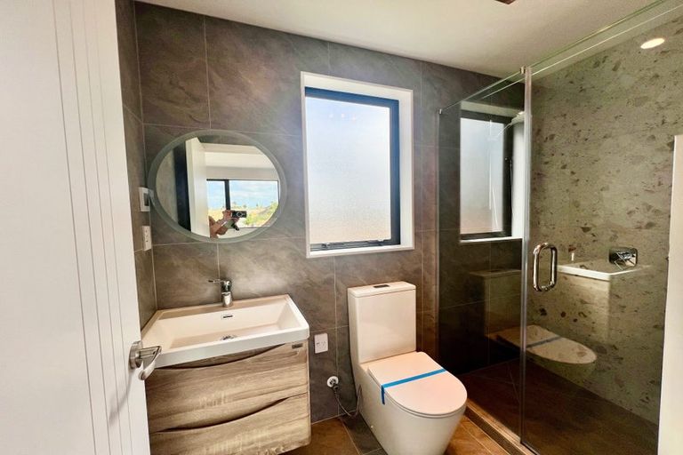 Photo of property in 4b Mahogany Street, Westgate, 0814