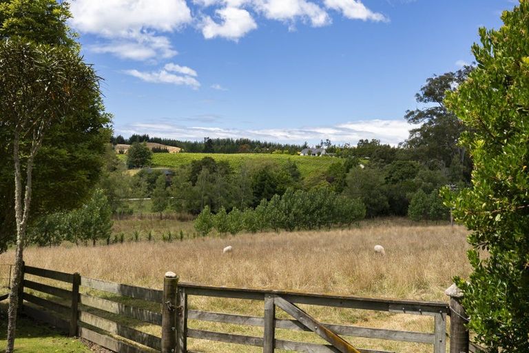 Photo of property in 10 Hewetson Road, Upper Moutere, 7175