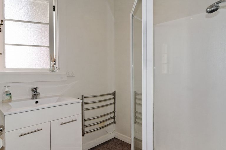 Photo of property in 3 Mitchell Street, Blockhouse Bay, Auckland, 0600