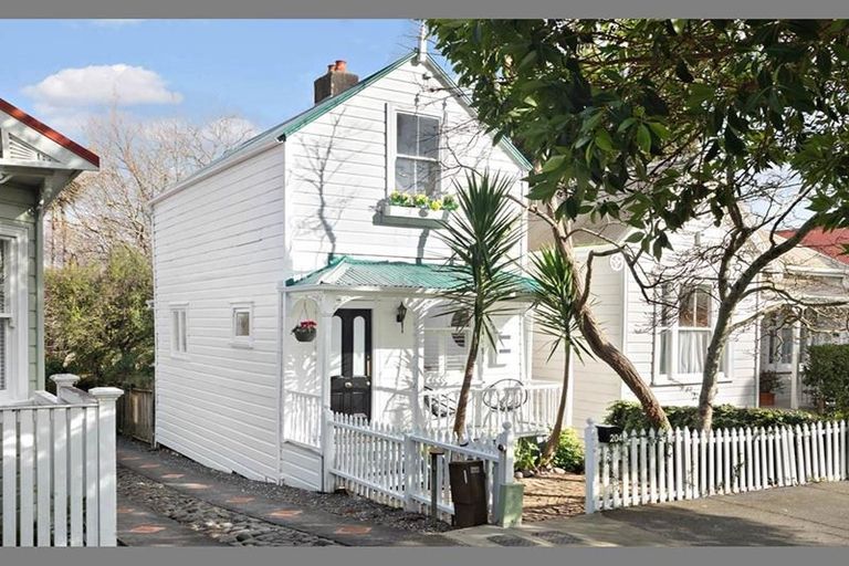 Photo of property in 204 Richmond Road, Grey Lynn, Auckland, 1021