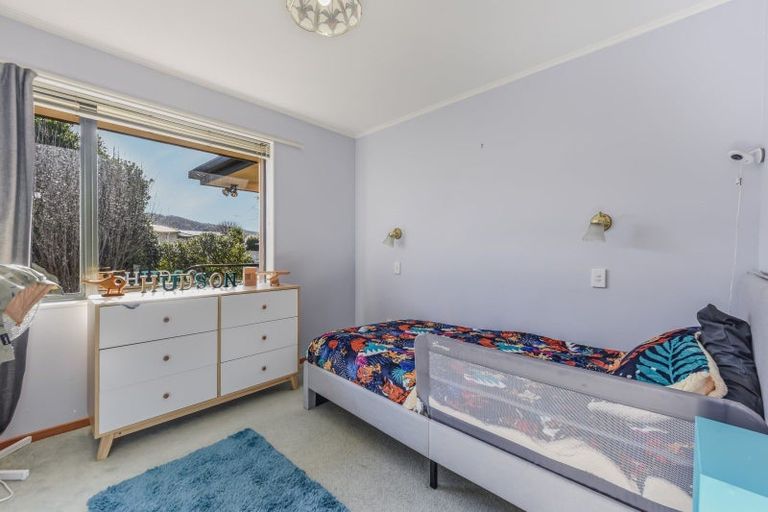 Photo of property in 2 Harcourt Place, Wakefield, 7025