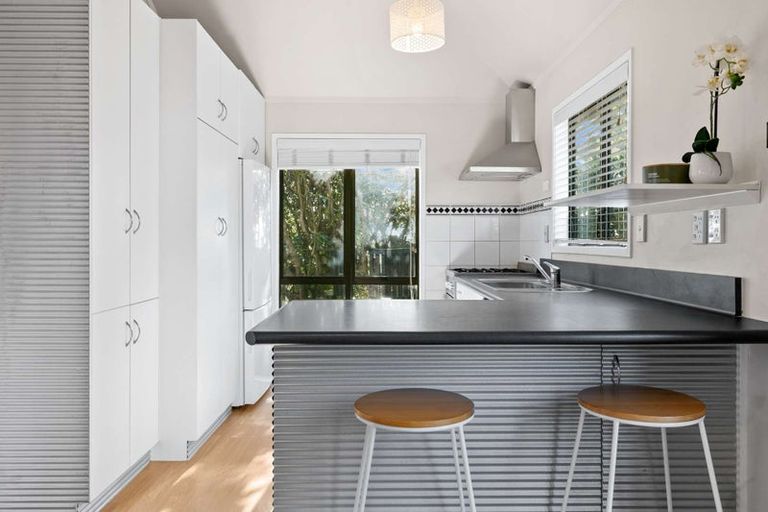 Photo of property in 2 Waitawa Place, Lynmore, Rotorua, 3010