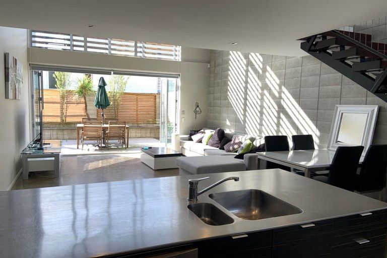 Photo of property in 73b Sherborne Street, St Albans, Christchurch, 8014