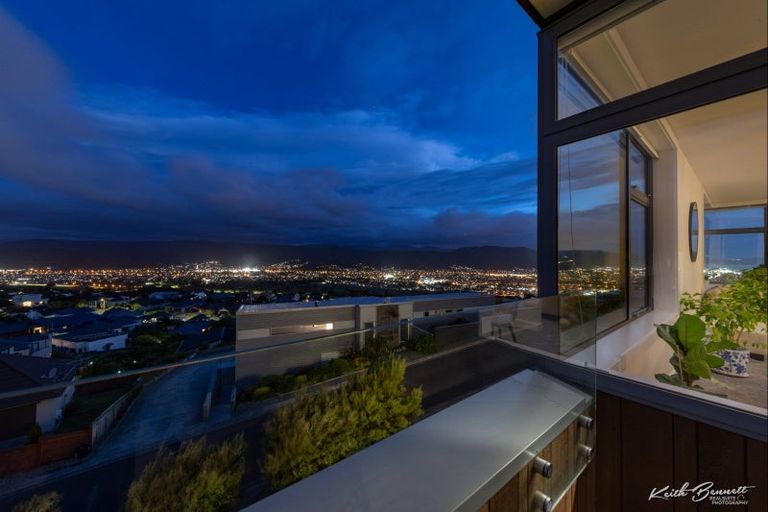 Photo of property in 6 Winifred Way, Belmont, Lower Hutt, 5010