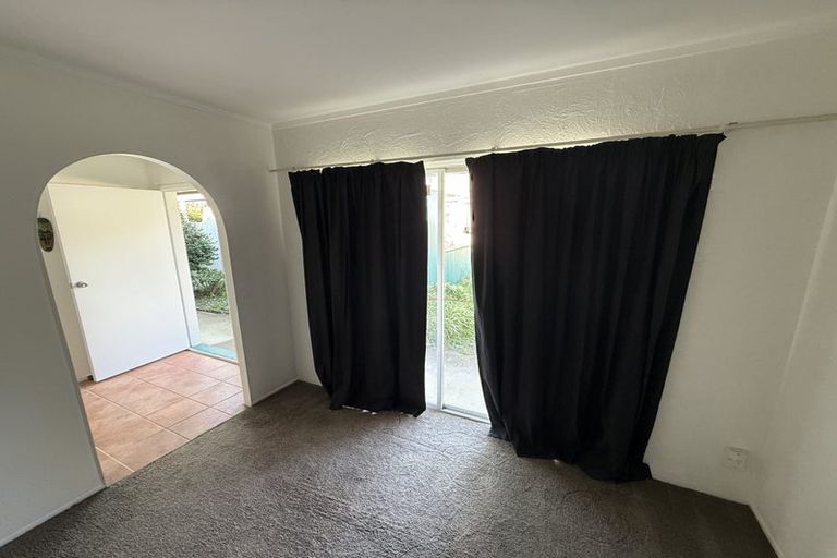 Photo of property in 40 Stapleford Crescent, Browns Bay, Auckland, 0630