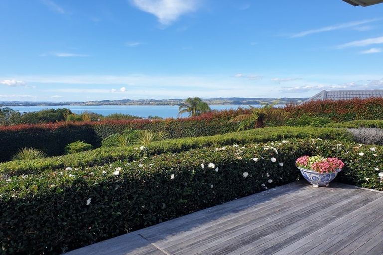 Photo of property in 2 Tainui Road, Cockle Bay, Auckland, 2014