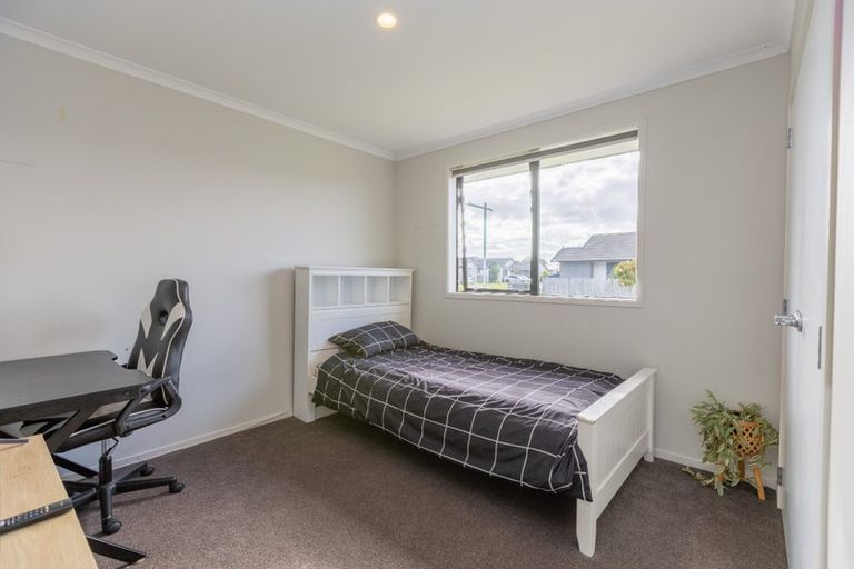 Photo of property in 1 Fontana Street, Papamoa, 3118