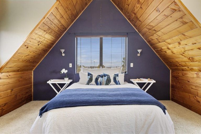 Photo of property in 6 Avon Close, Richmond Heights, Taupo, 3330