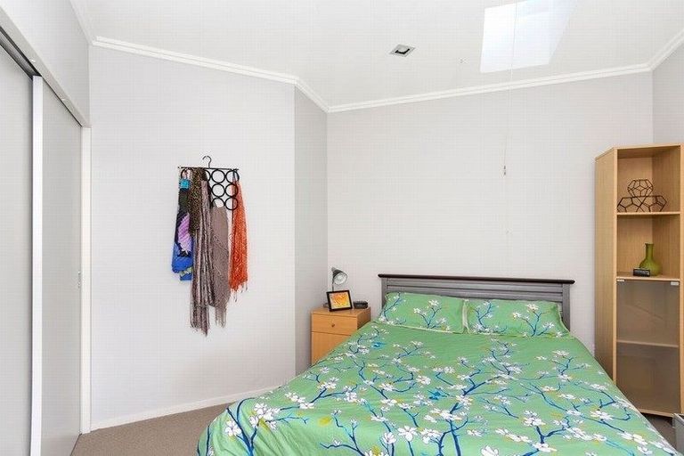 Photo of property in 8/51 Dive Crescent, Tauranga, 3110