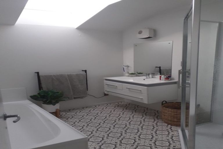 Photo of property in 20 Maire Street, Tahunanui, Nelson, 7011