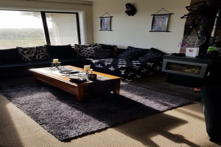 Photo of property in 443 Marine Parade, South New Brighton, Christchurch, 8062