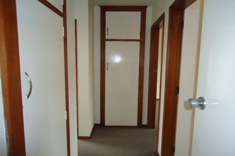 Photo of property in 2/7 Division Street, Riccarton, Christchurch, 8041