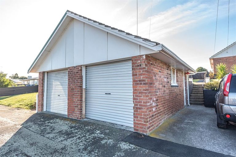 Photo of property in 180 Puriri Street, Castlecliff, Whanganui, 4501