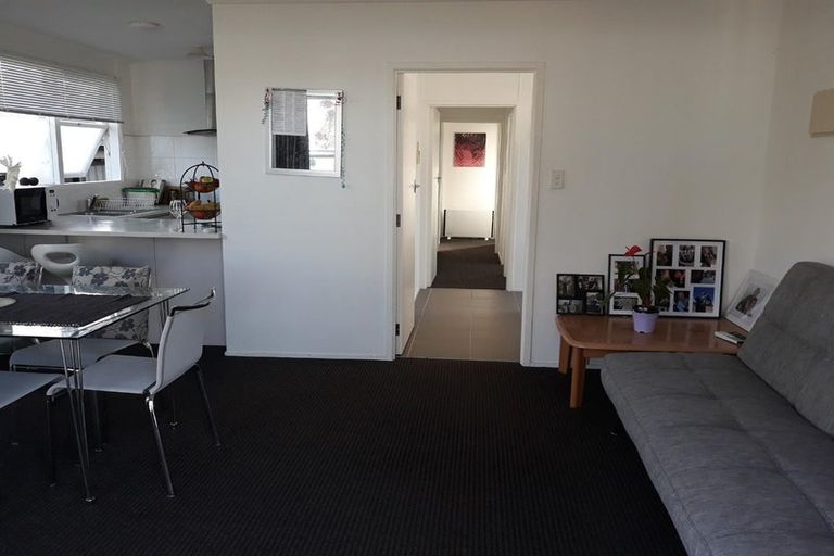Photo of property in 206 Lake Road, Belmont, Auckland, 0622