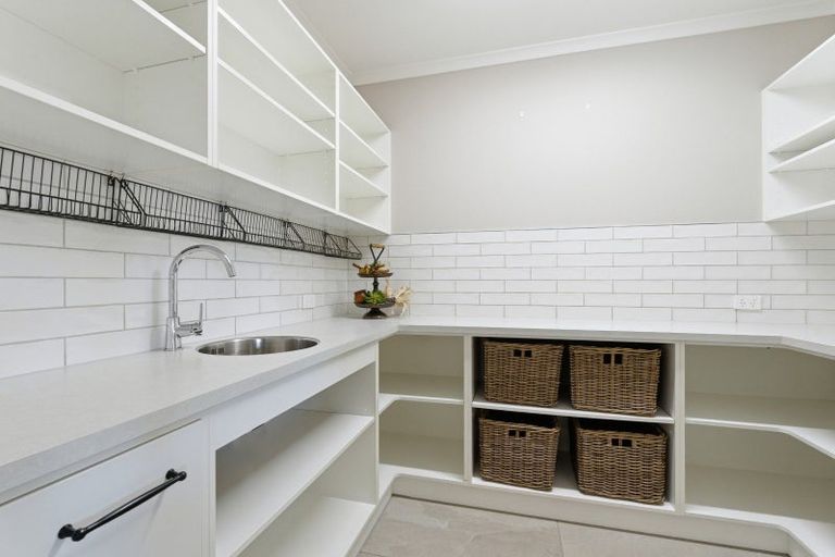 Photo of property in 17 Kauri Place, Pahiatua, 4910