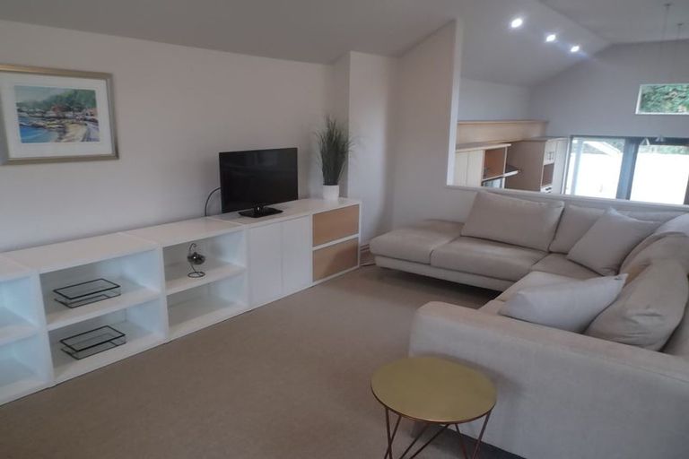 Photo of property in 153c Grant Road, Thorndon, Wellington, 6011