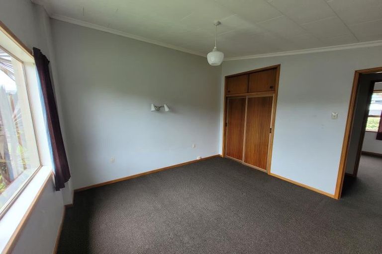 Photo of property in 39 Birdwood Avenue, Moturoa, New Plymouth, 4310