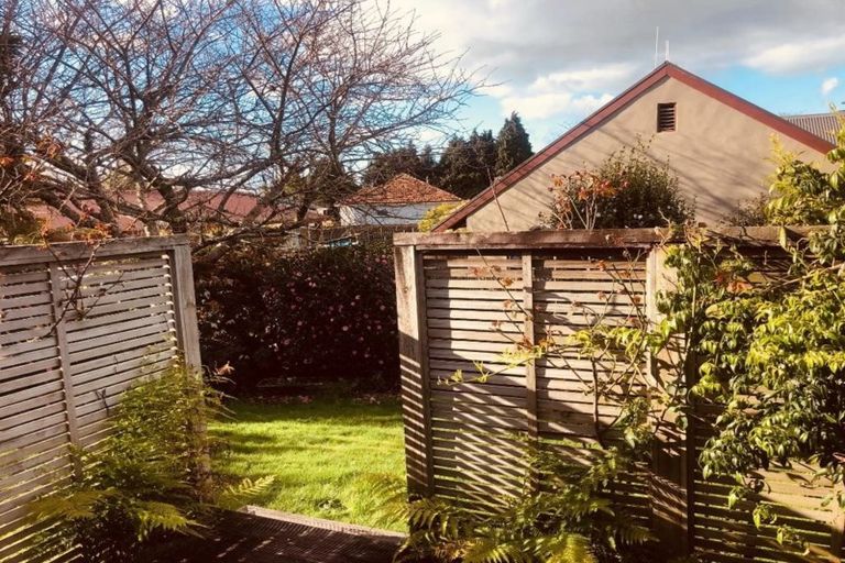 Photo of property in 3 Mews Place, Forest Lake, Hamilton, 3200