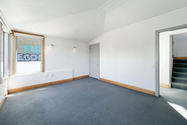 Photo of property in Sta Travel Flats, 1/130 Cuba Street, Te Aro, Wellington, 6011