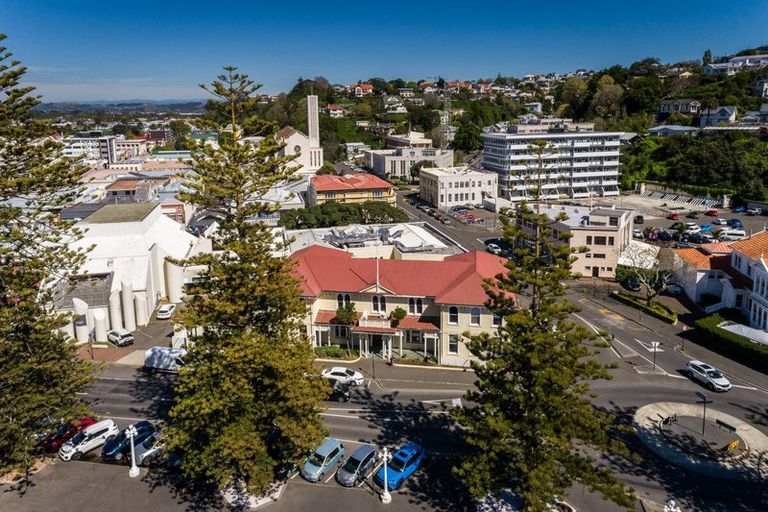 Photo of property in 59 Marine Parade, Napier South, Napier, 4110
