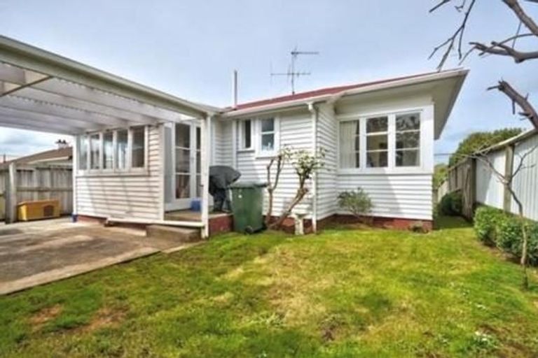 Photo of property in 660 Mount Albert Road, Royal Oak, Auckland, 1023
