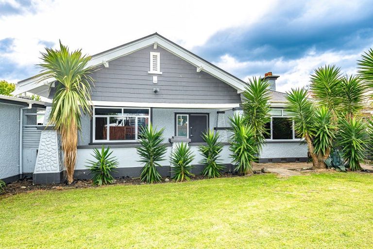Photo of property in 52 Liffiton Street, Gonville, Whanganui, 4500