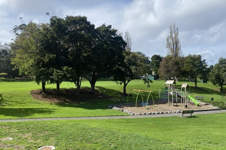 Photo of property in 10c Malvern Road, Morningside, Auckland, 1022