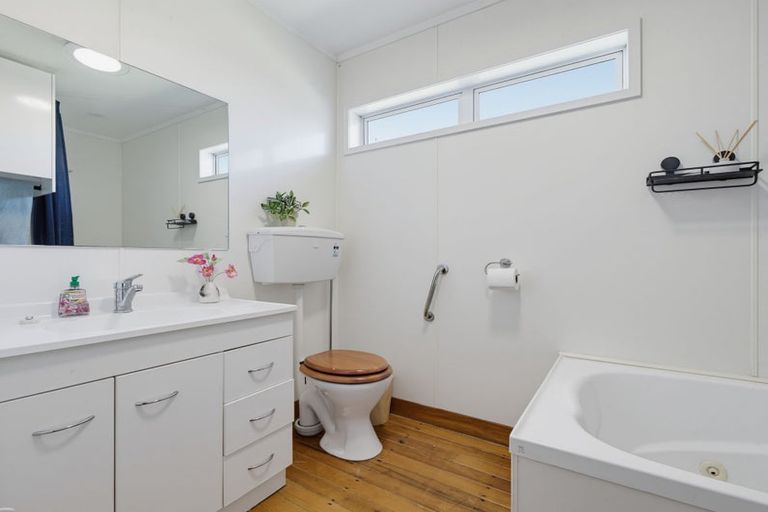 Photo of property in 16 Hydro Road, Edgecumbe, 3120