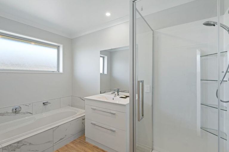 Photo of property in 22 Andesite Drive, Rolleston, 7614