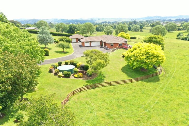 Photo of property in 103 Jury Road, Ngahinapouri, Hamilton, 3290