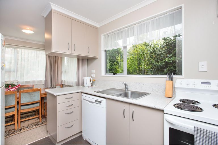 Photo of property in 8 Blomfield Street, Nawton, Hamilton, 3200