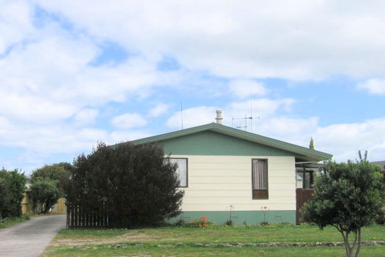 Photo of property in 166 Dickson Road, Papamoa Beach, Papamoa, 3118