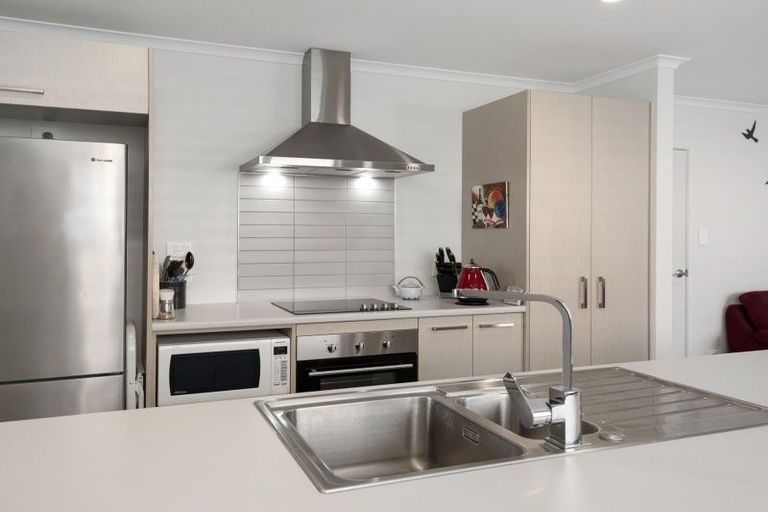 Photo of property in 72 Sentinel Avenue, Omokoroa, 3114