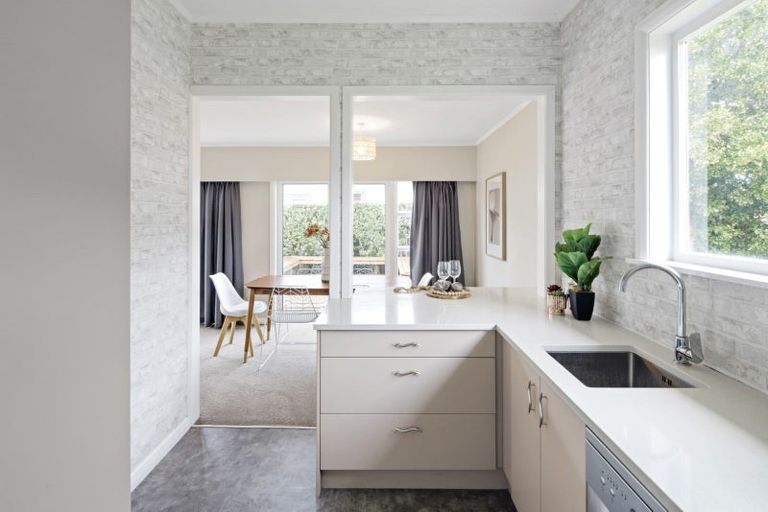 Photo of property in 42 Cook Street, Hamilton East, Hamilton, 3216