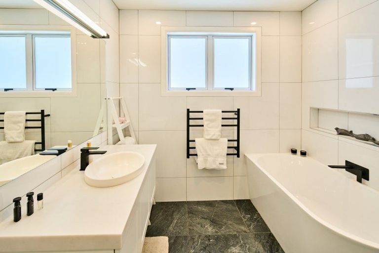 Photo of property in 5 Saint Francis Grove, Waterloo, Lower Hutt, 5011