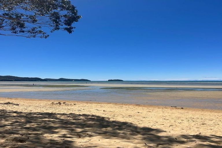 Photo of property in 26 Franklin Street, Marahau, Motueka, 7197