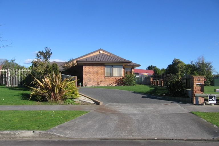Photo of property in 23 Lancewood Lane, Roslyn, Palmerston North, 4414