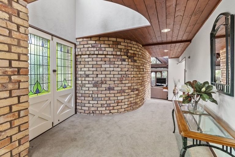 Photo of property in 19 Clyside Avenue, Half Moon Bay, Auckland, 2012