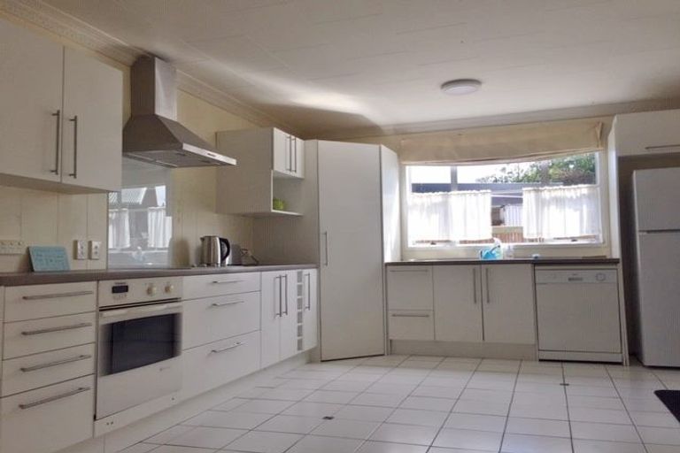 Photo of property in 17 Hare Road, Ocean View, Dunedin, 9035