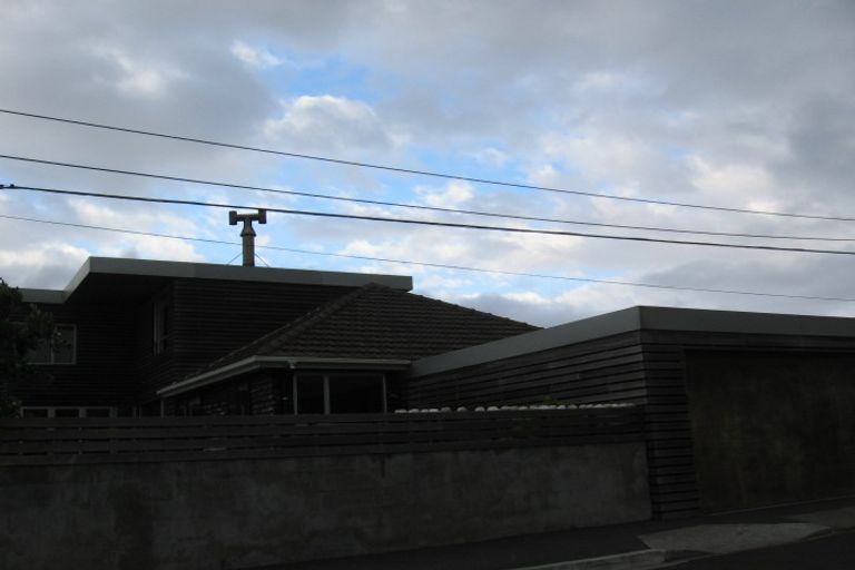 Photo of property in 1 Hector Street, Seatoun, Wellington, 6022