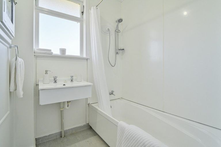 Photo of property in 405 Montgomery Street, Raureka, Hastings, 4120