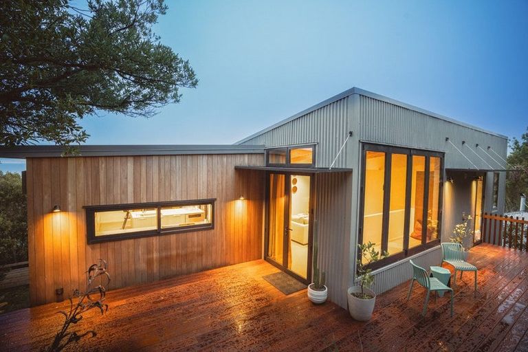 Photo of property in 7 Aranoni Track, Clifton, Christchurch, 8081